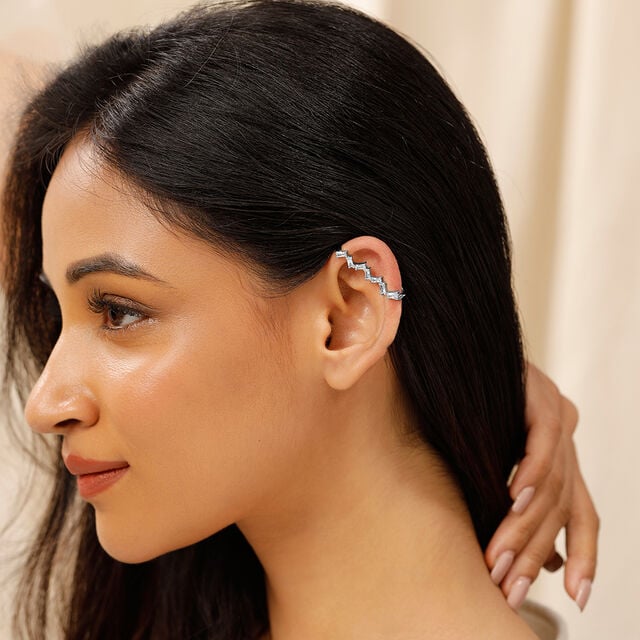 925 Silver Sprakling Ear Cuff