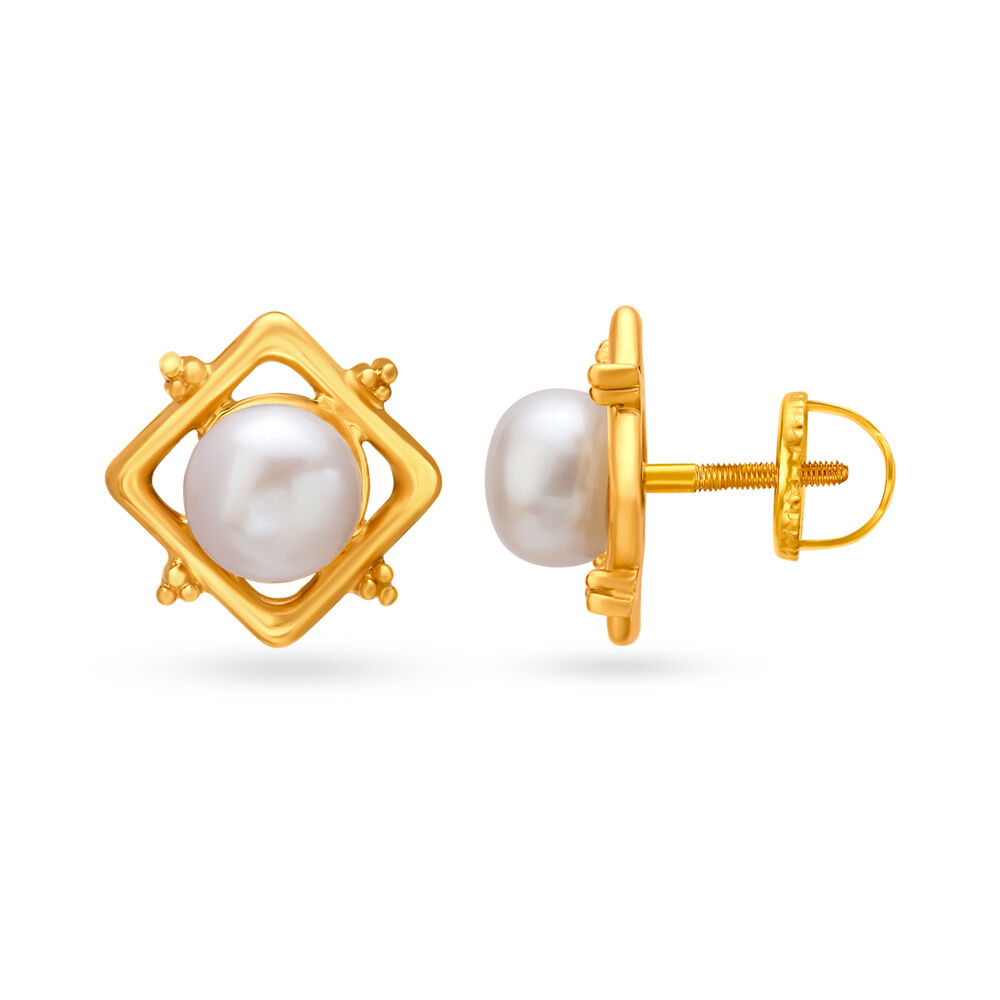 Glamorous Pearly Gold Stud Earrings