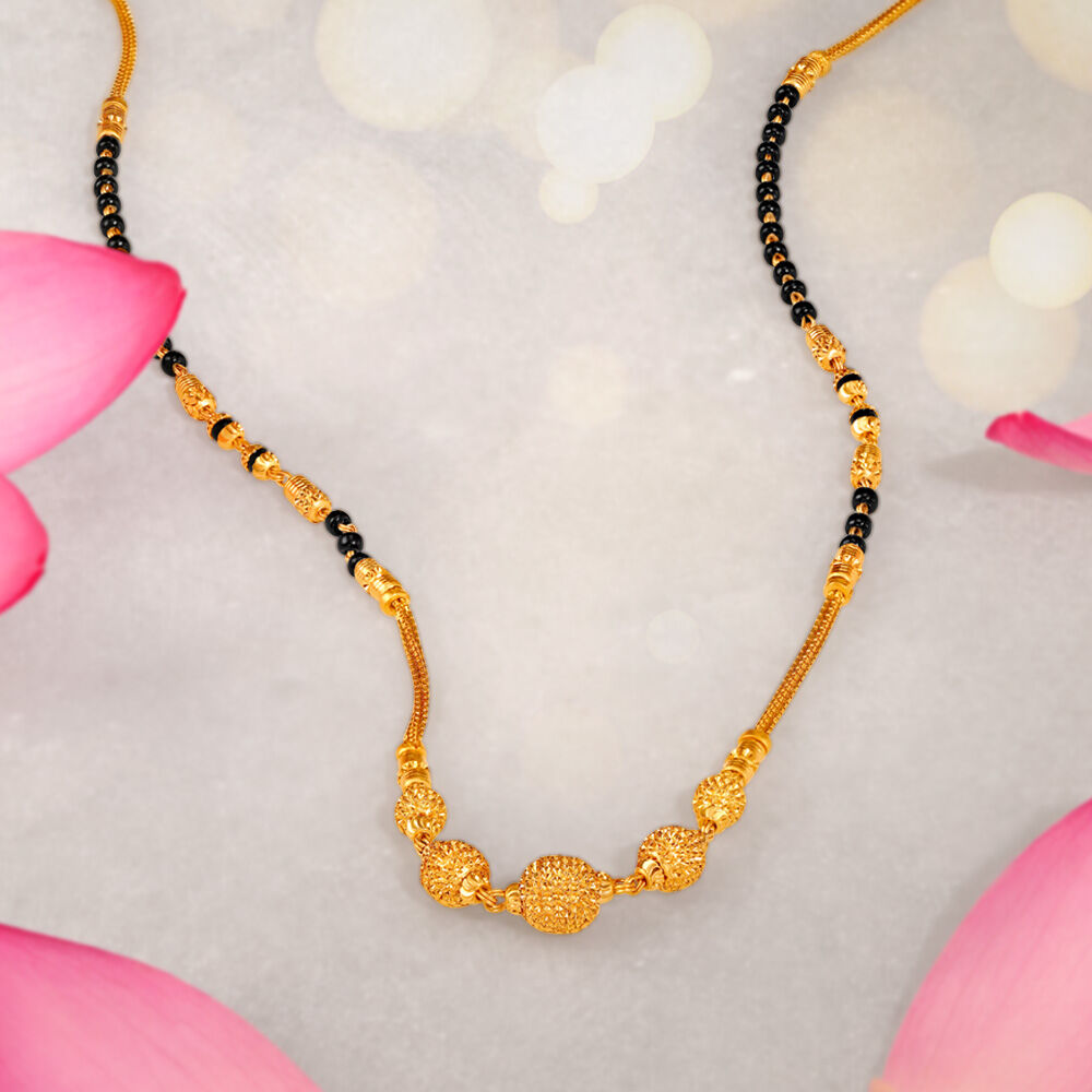 Gold mangalsutra deals at tanishq