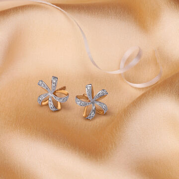 Blooming Floral Traditional Diamond Stud Earrings