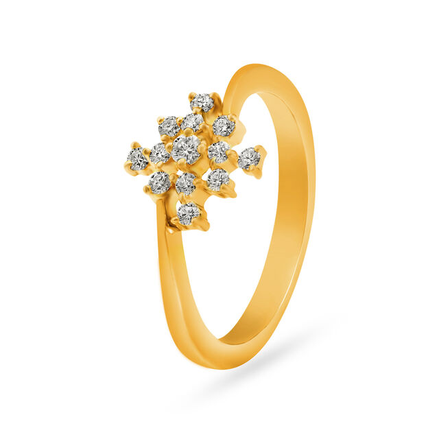 Stunning 18 Karat Gold And Diamond Finger Ring,,hi-res image number null