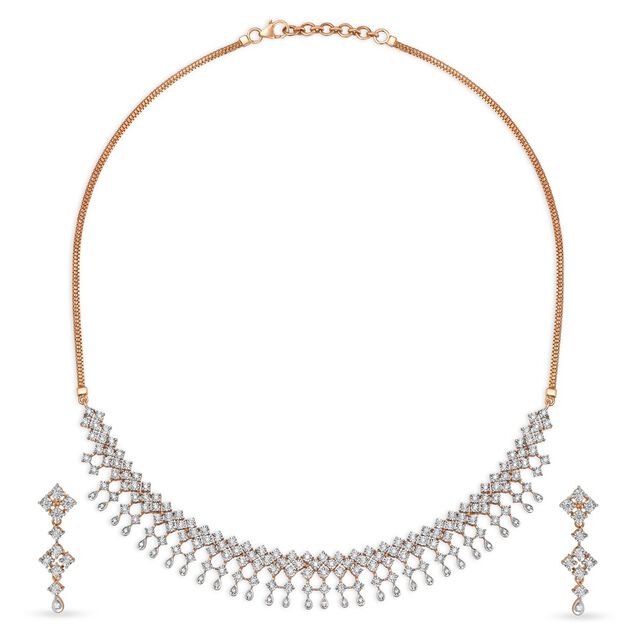 Bedazzling Gold and Diamond Necklace Set image number null