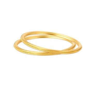 Carved Glossy Gold Bangle