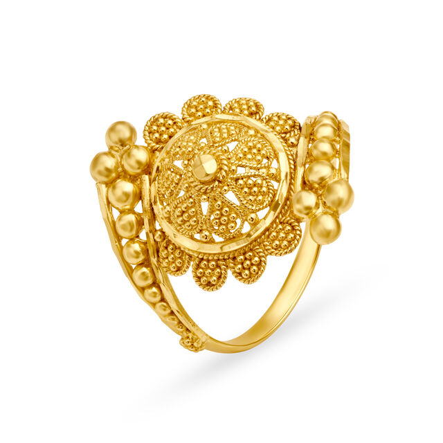 Gorgeous 22 Karat Yellow Gold Tradtional Ring,,hi-res image number null