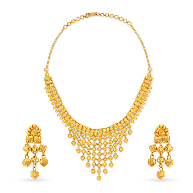Elaborate Gold Necklace Set for the Bengali Bride,,hi-res image number null