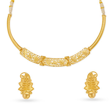 Enchanting Yellow Gold Trellis Necklace and Earrings Set