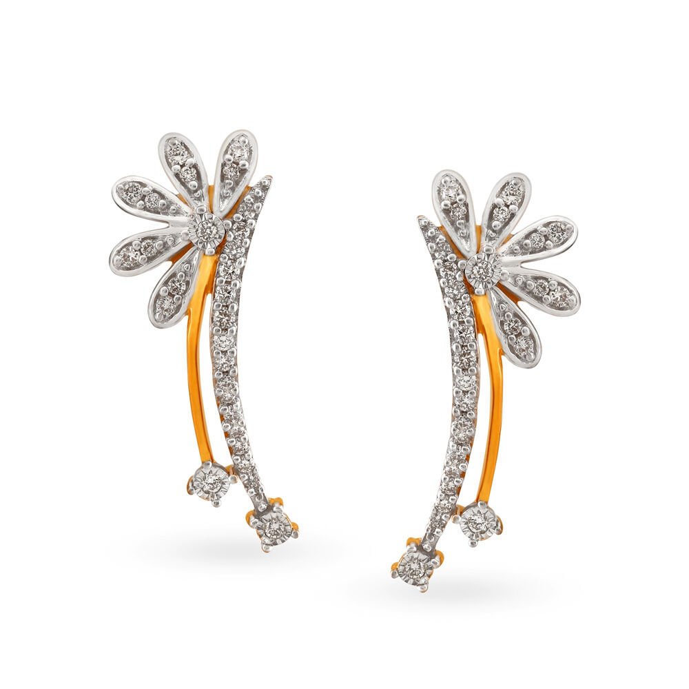 Glistening Floral Diamond Earrings With Solitaire Look