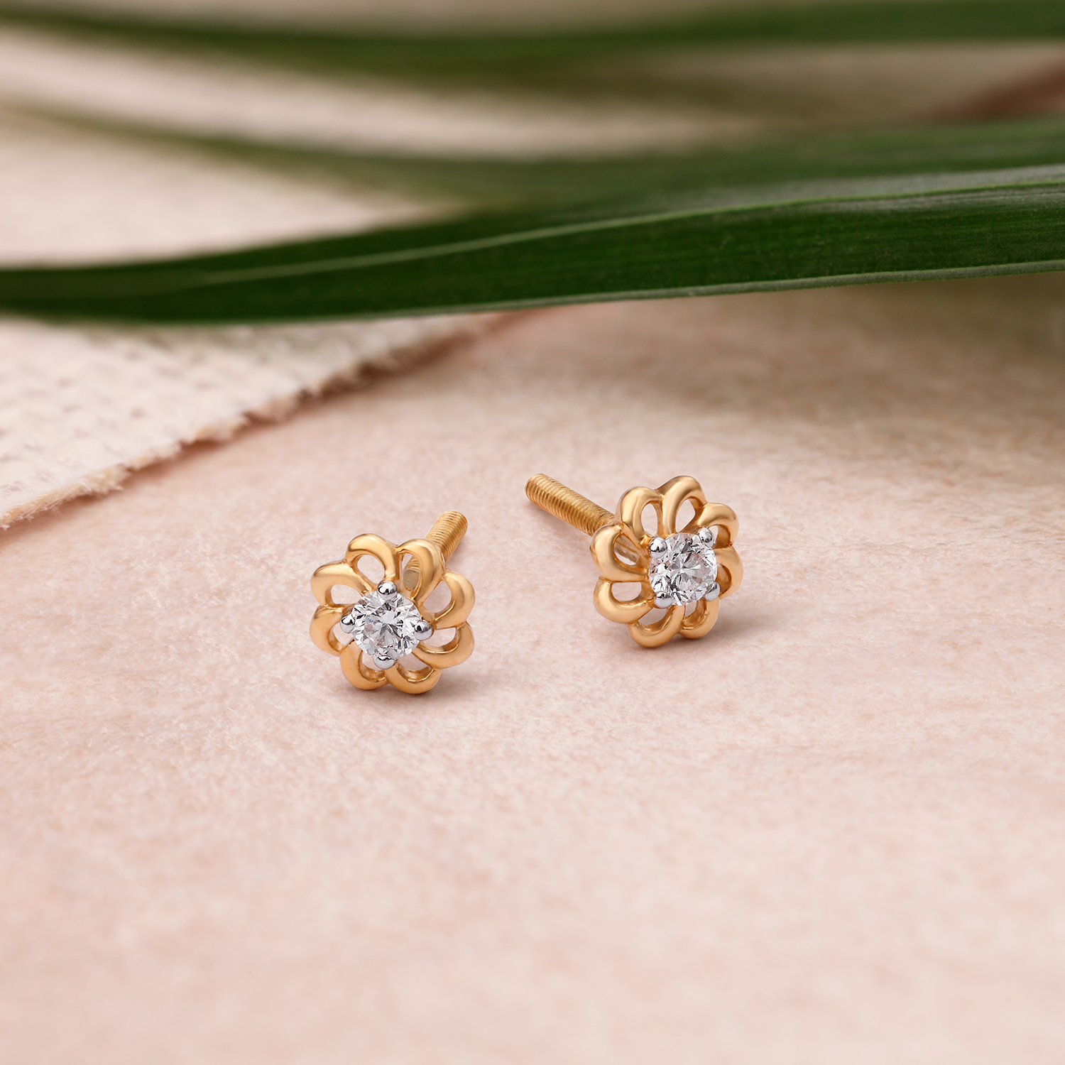 

Graceful Floral Diamond Stud Earrings