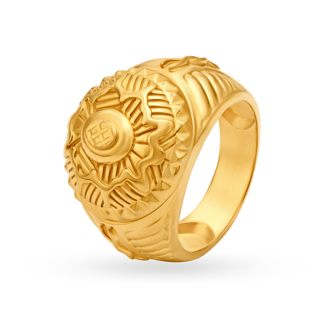 Exciting 22 Karat Yellow Gold Patterned Finger Ring