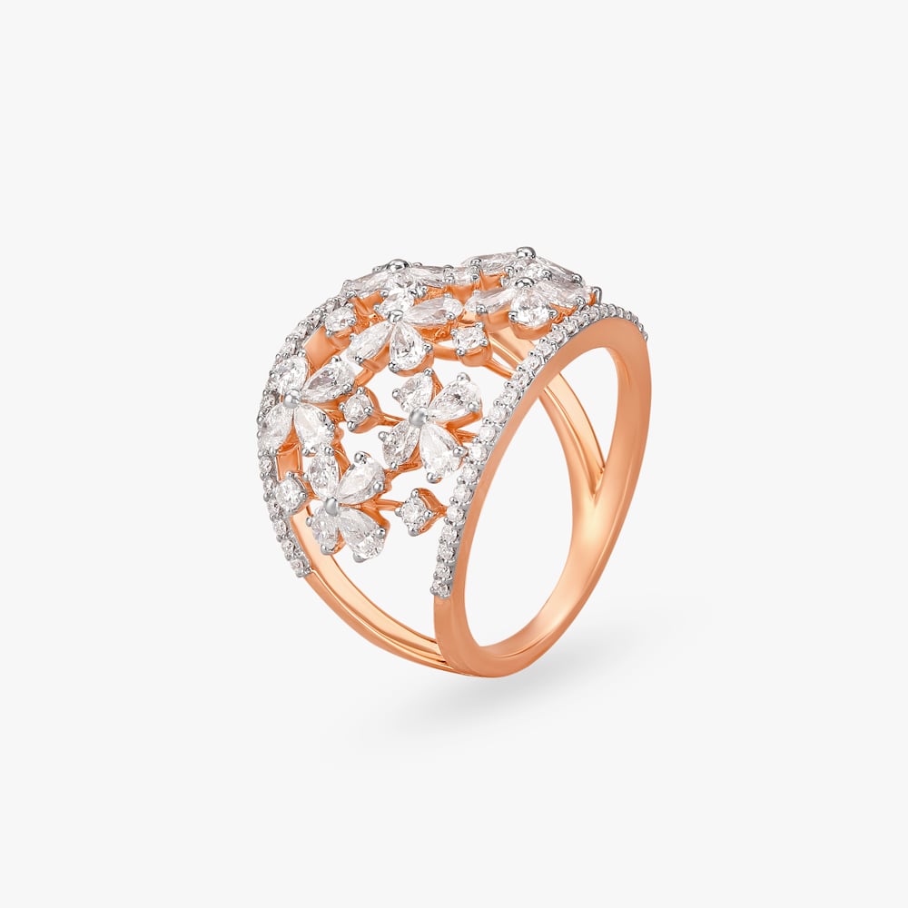 

Floral Luxe Diamond Finger Ring