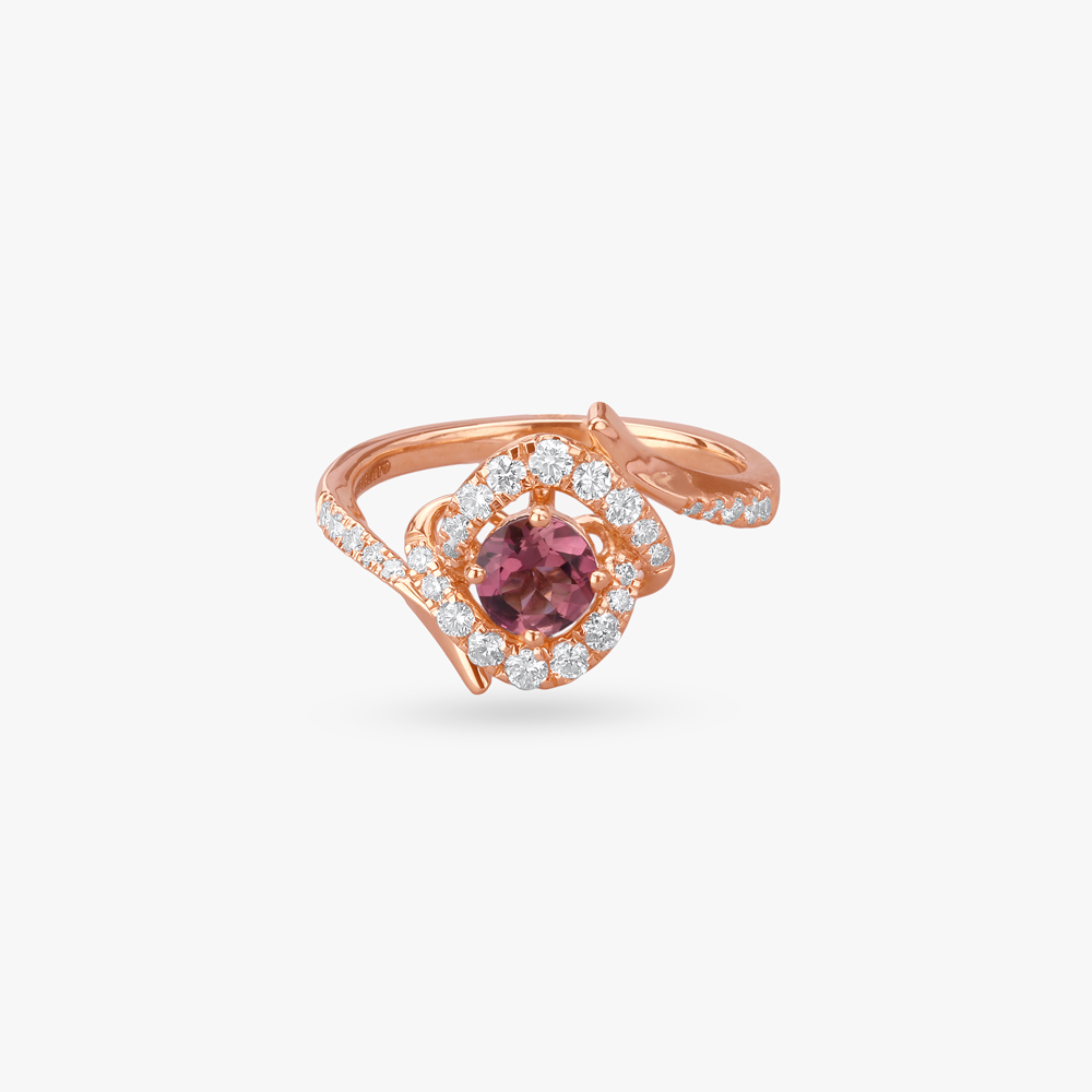 

Rosy Reverie Diamond Finger Ring