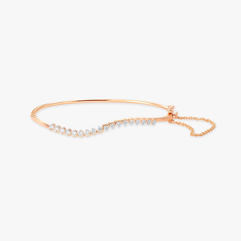 

Dazzling Wave Bangle