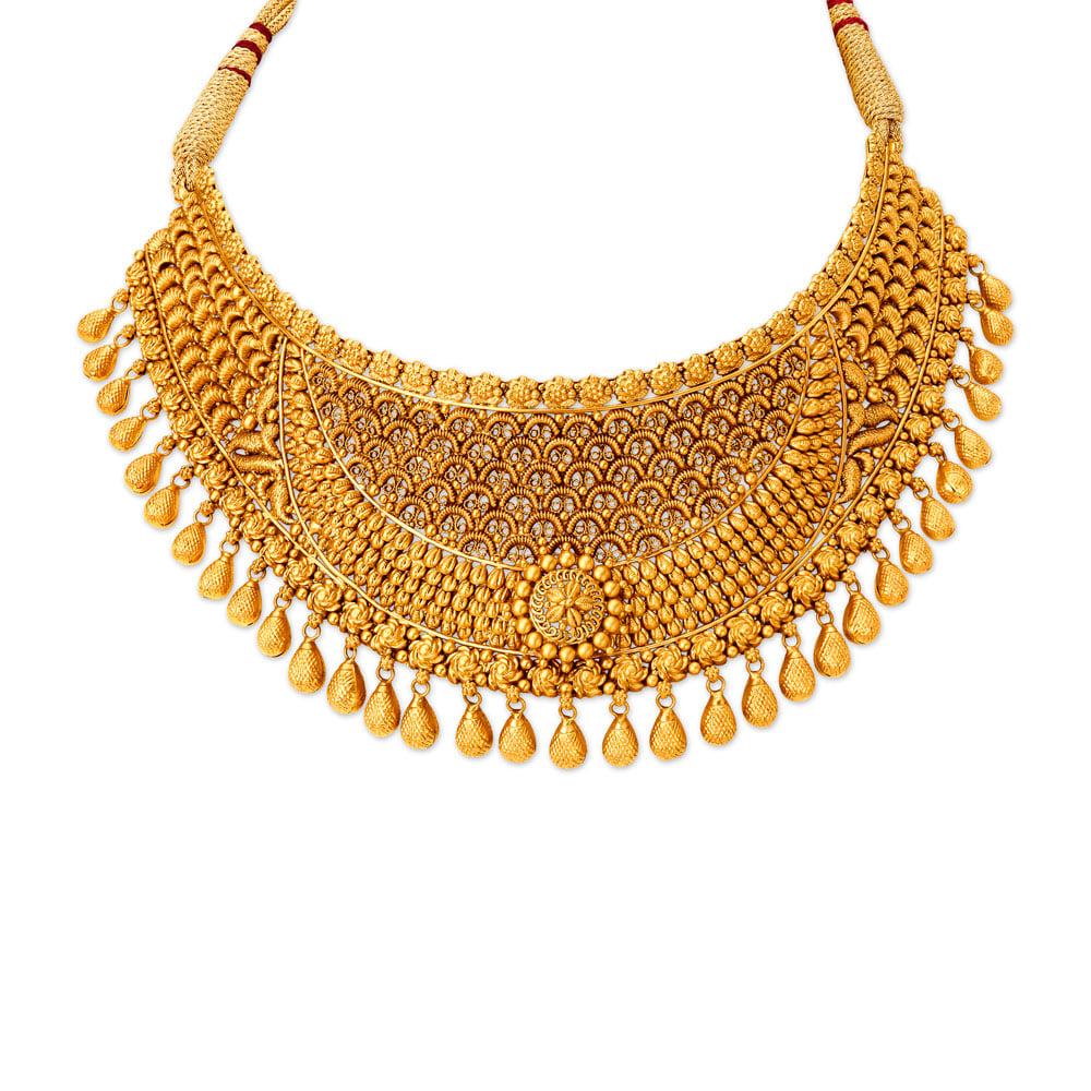 

Antediluvian 22 Karat Yellow Gold Scaled Necklace And Earrings Set