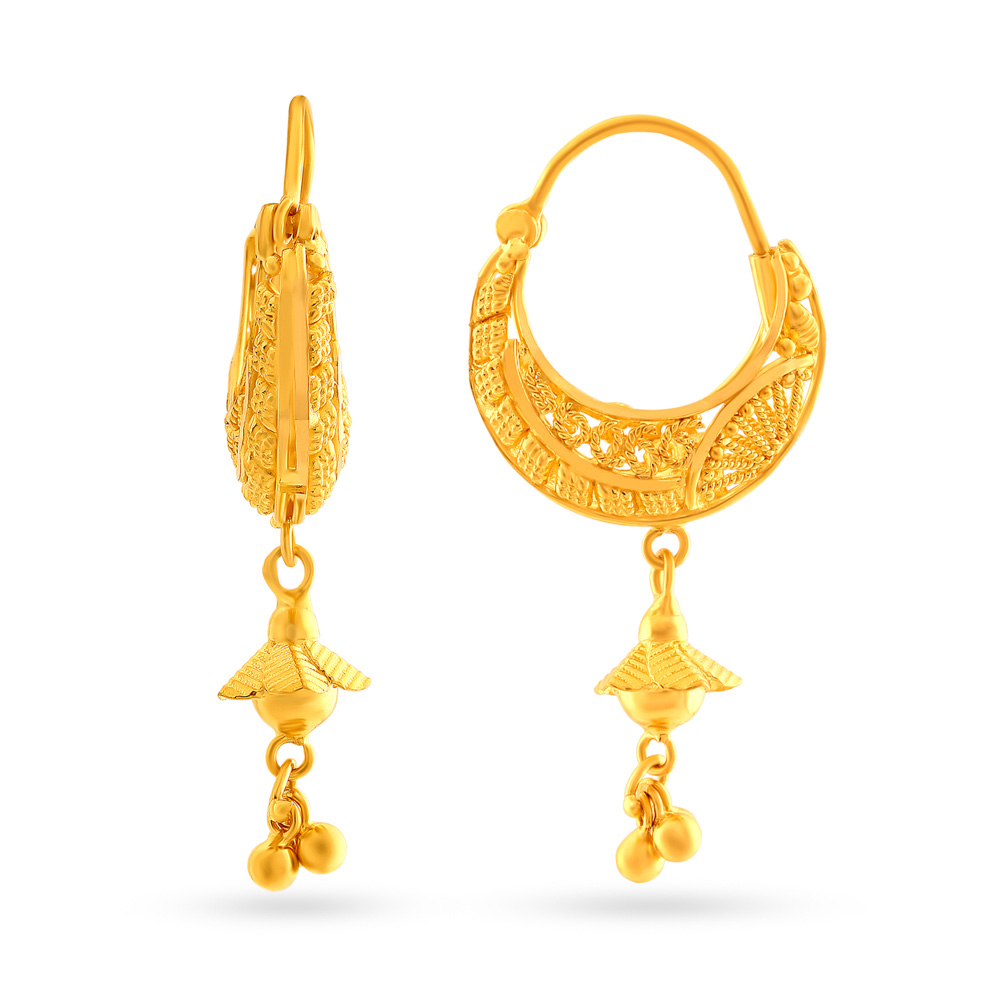 Graceful 22 Karat Yellow Gold Filigree-Work Rajkot Balis