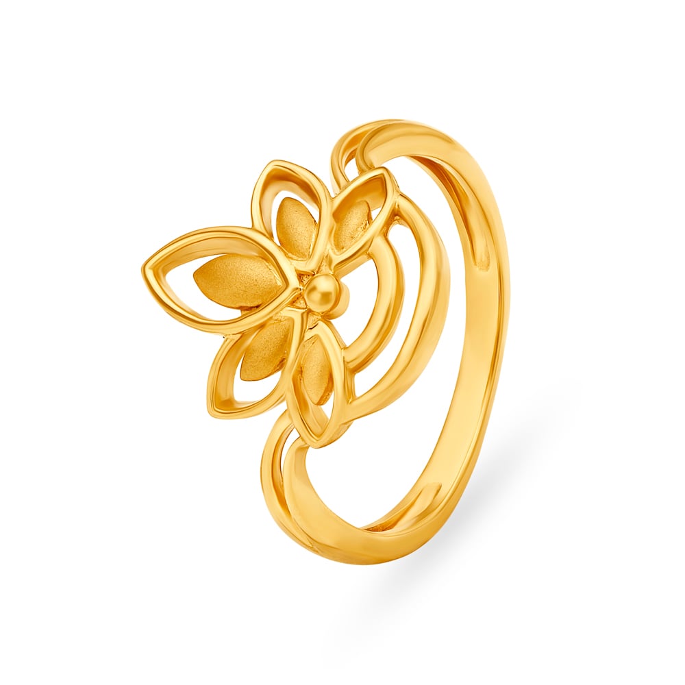 

Glorious 22 Karat Yellow Gold Lotus Finger Ring