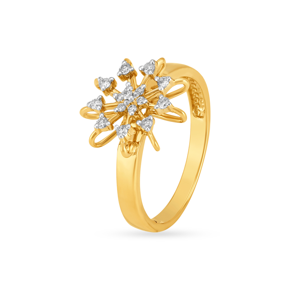 

Sparkling Starburst Diamond Finger Ring