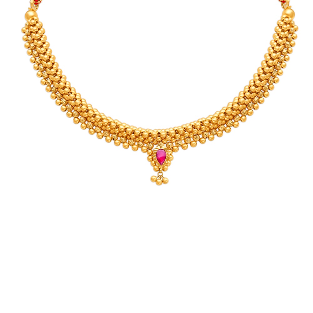 ethereal-gold-marathi-thushi-necklace-set