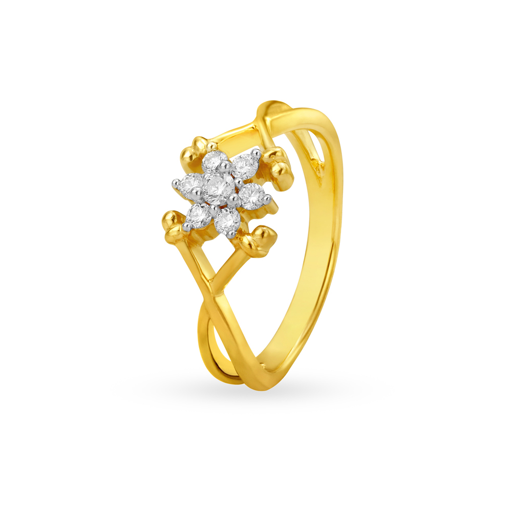 

Floral Diamond Finger Ring