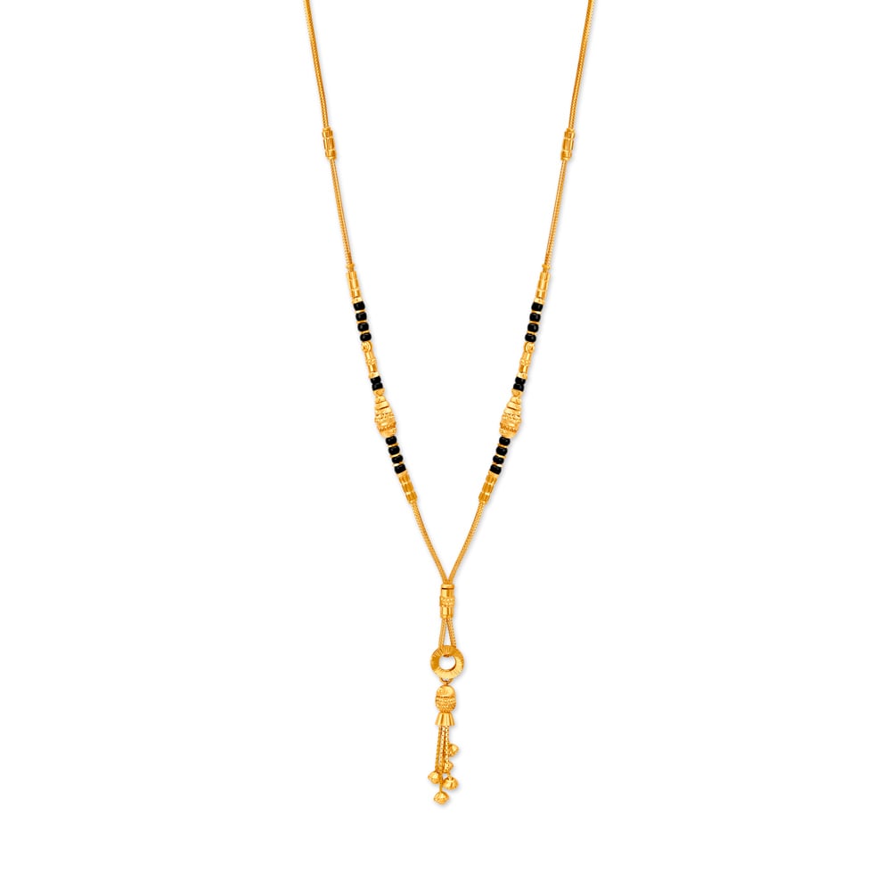 

Aesthetic Yellow Gold Ring Mangalsutra