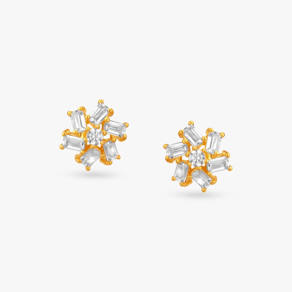 

Twinkle Bright Gold Stud Earrings