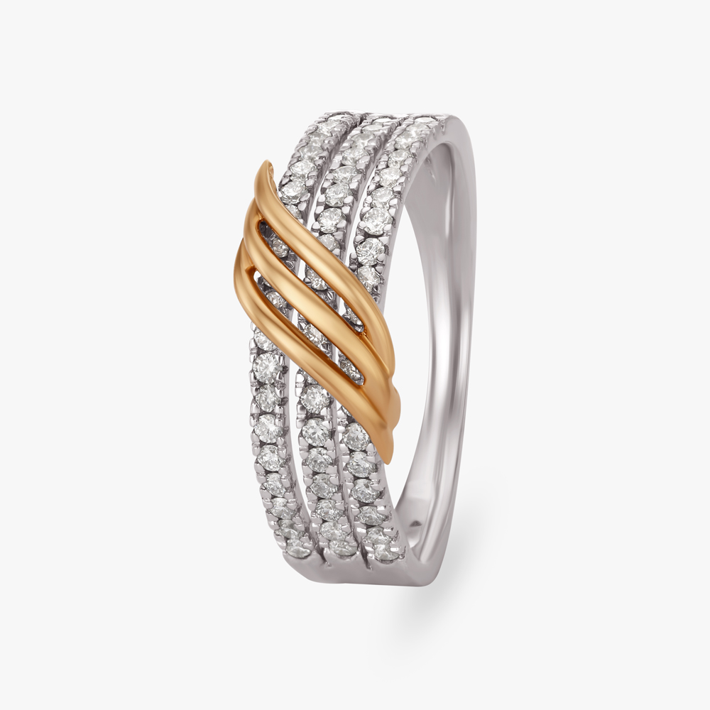 

Sleek Diamond Finger Ring