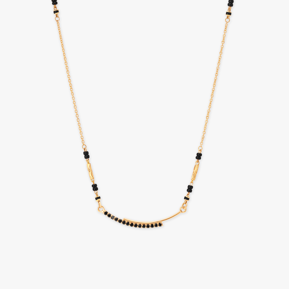 

Graceful Curve Diamond Mangalsutra