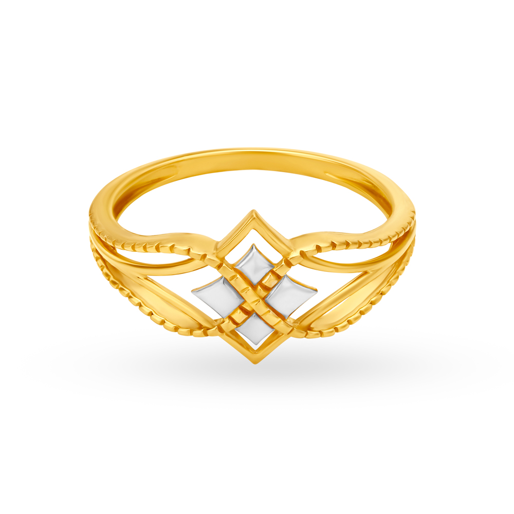 

Eye Catching Boat Gold Finger Ring