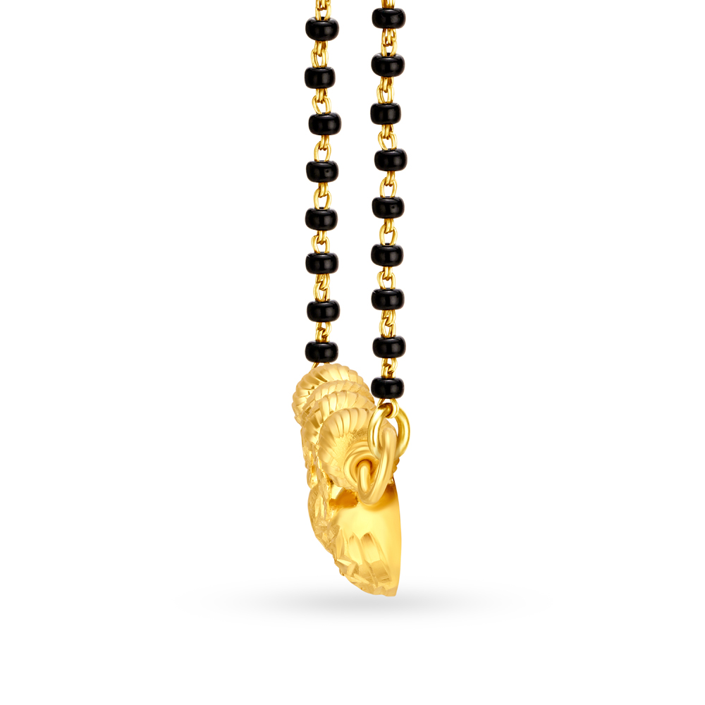 

Understated 22 Karat Yellow Gold Mangalsutra Pendant