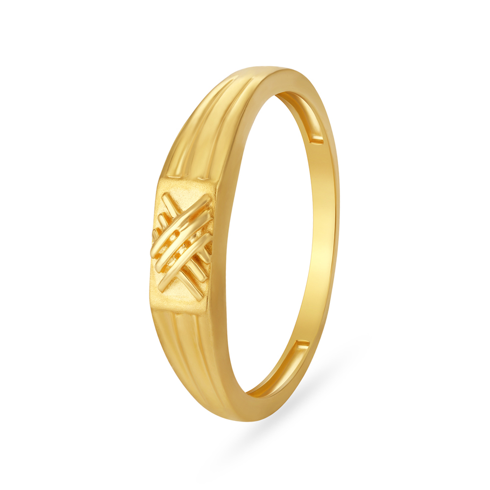 Edgy Chic Gold Ring for Men