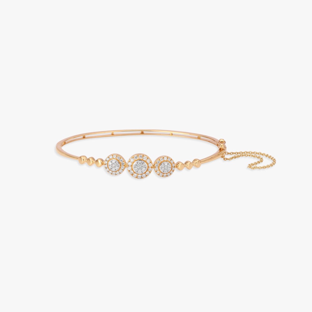 

Glamorous Diamond Bangle