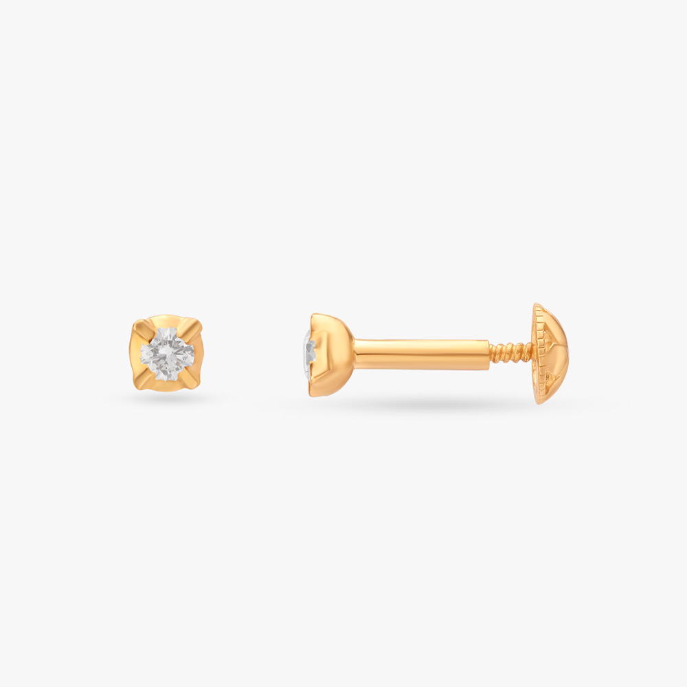 

Timeless Diamond Stud Earrings