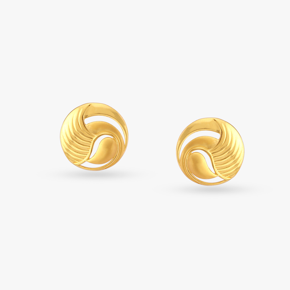 

Dignified Gold Stud Earrings