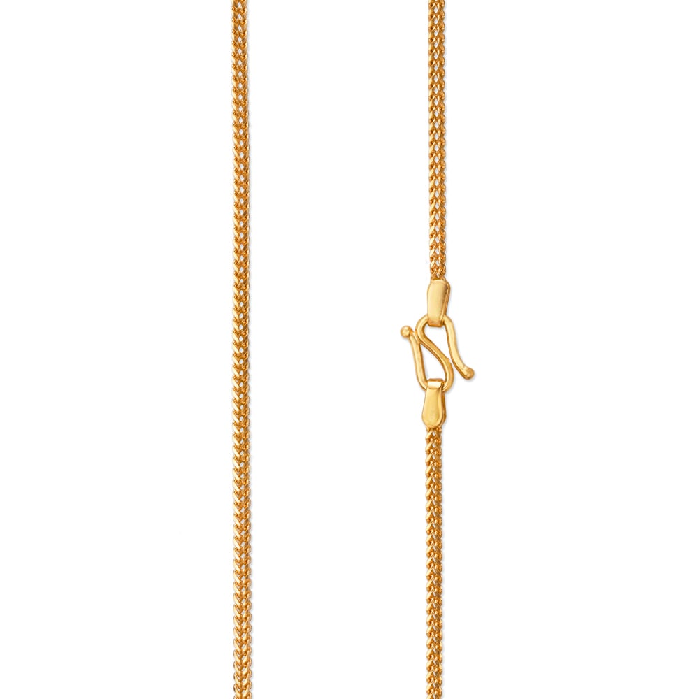 

Effortlessly Elegant Gold Chain