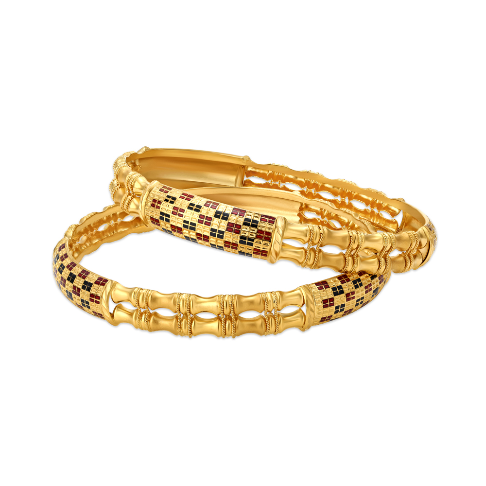 

Vibrant Yellow Gold Checkered Bangles