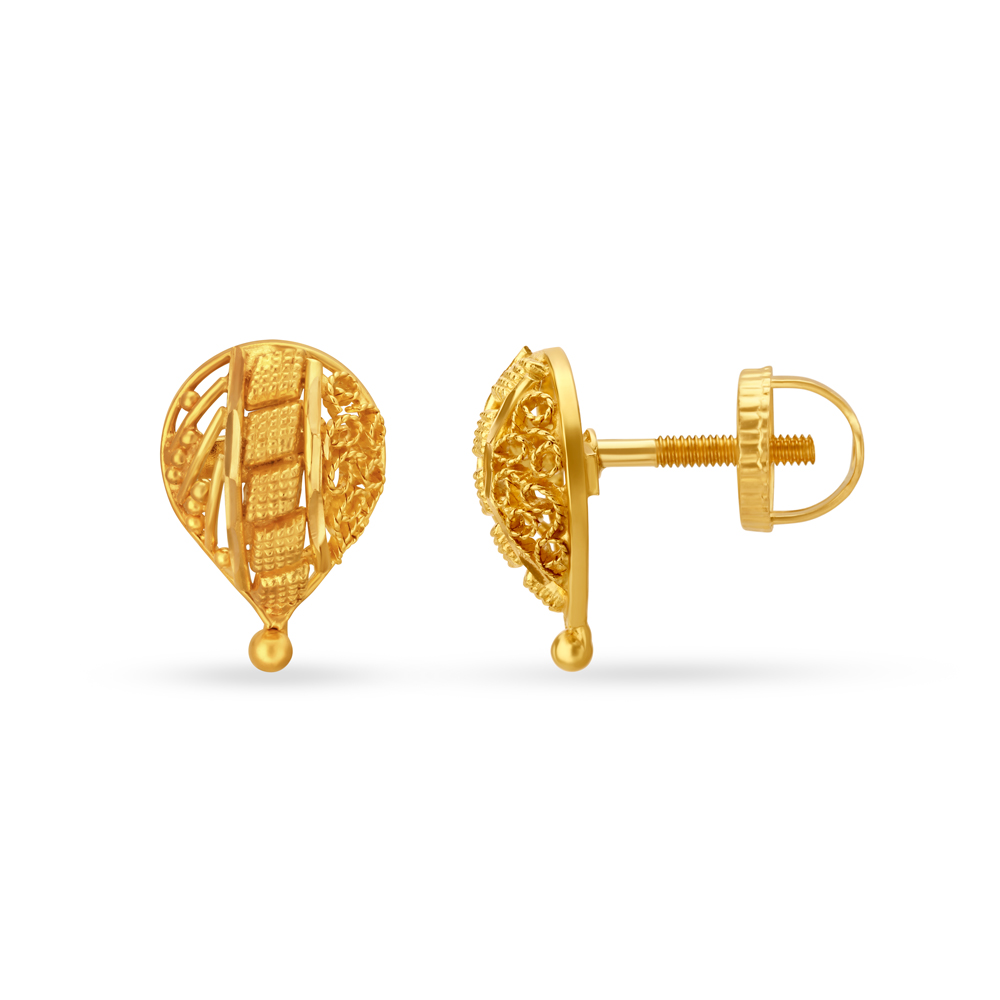 

Exquisite Traditional Stud Earrings