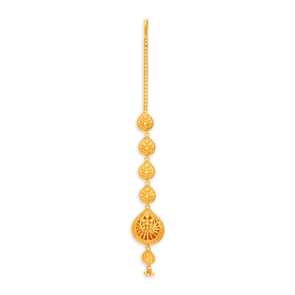 

Coruscating 22 Karat Yellow Gold Teardrop Maang Tikka