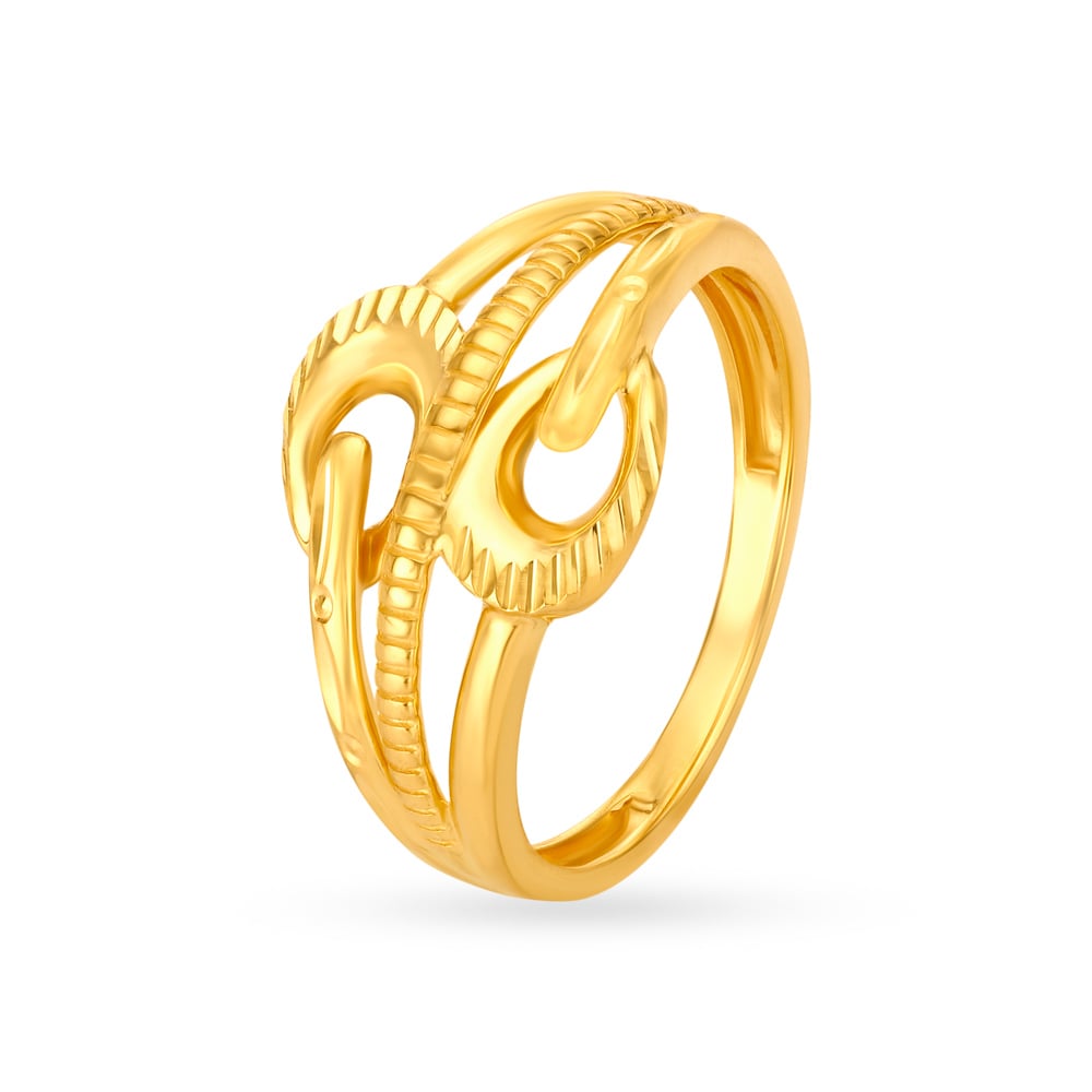 

Enticing 22 Karat Yellow Gold Finger Ring