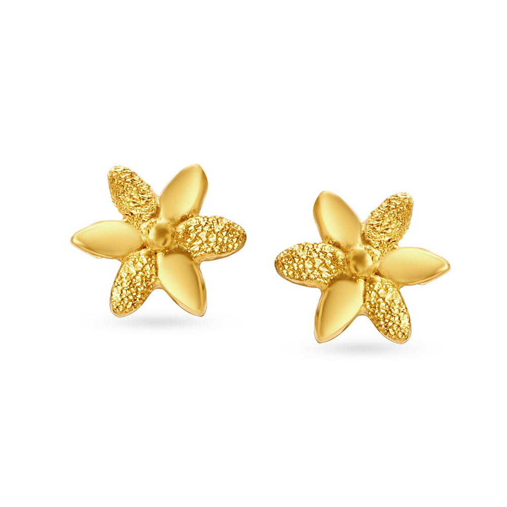 

Textured Floral Gold Stud Earrings