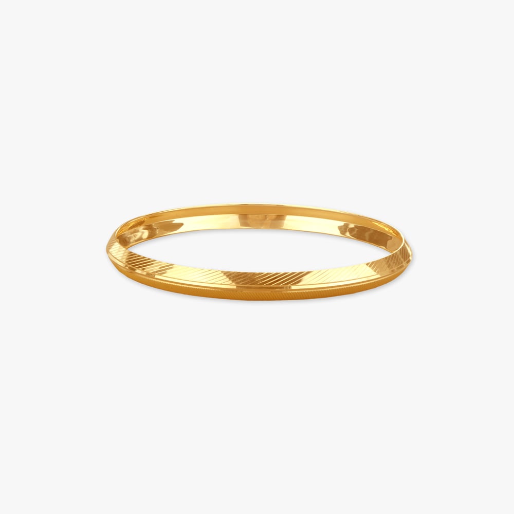 

Bold Edge Gold Bangle for Men