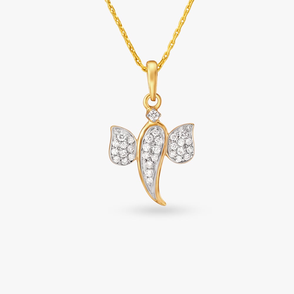 

Siddhivinayak Sparkle Diamond Pendant