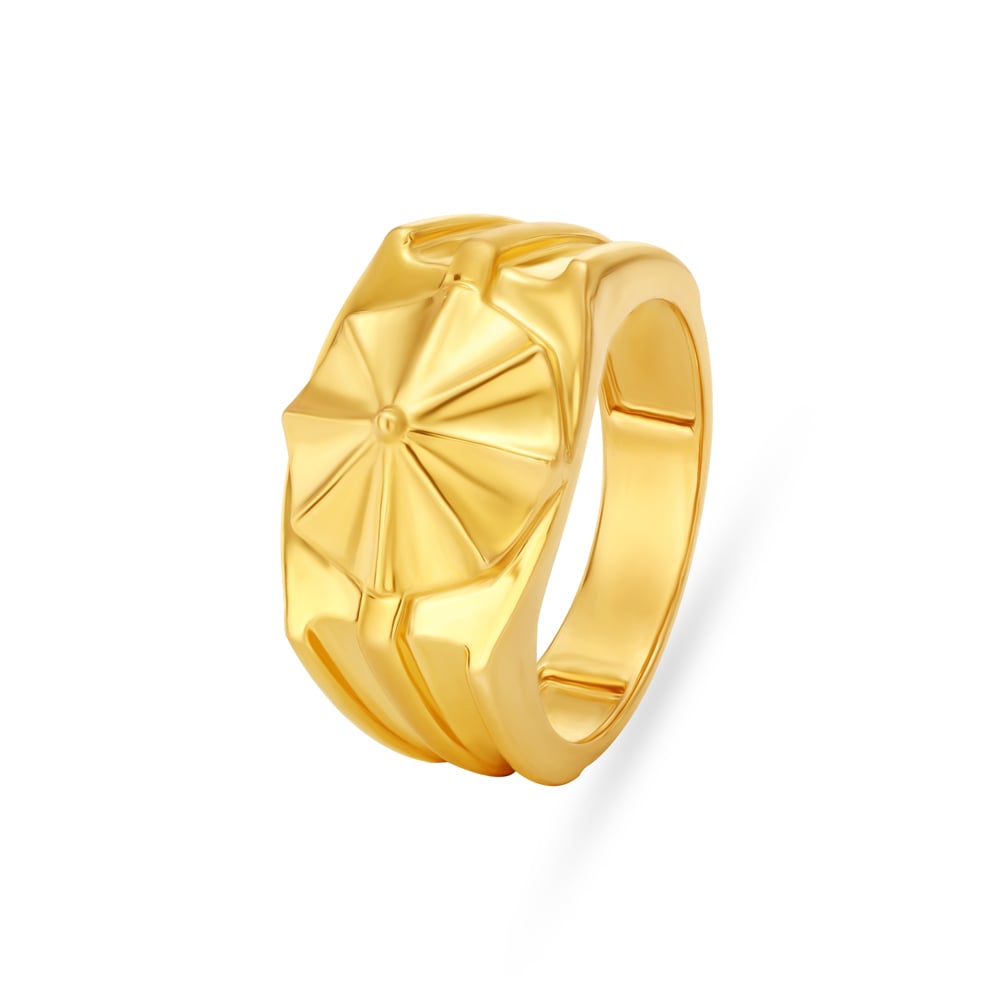 Wheel Pattern Gold Finger Ring For Men