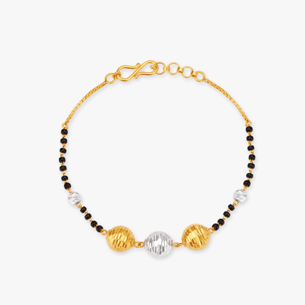 Chic Gold Bracelet