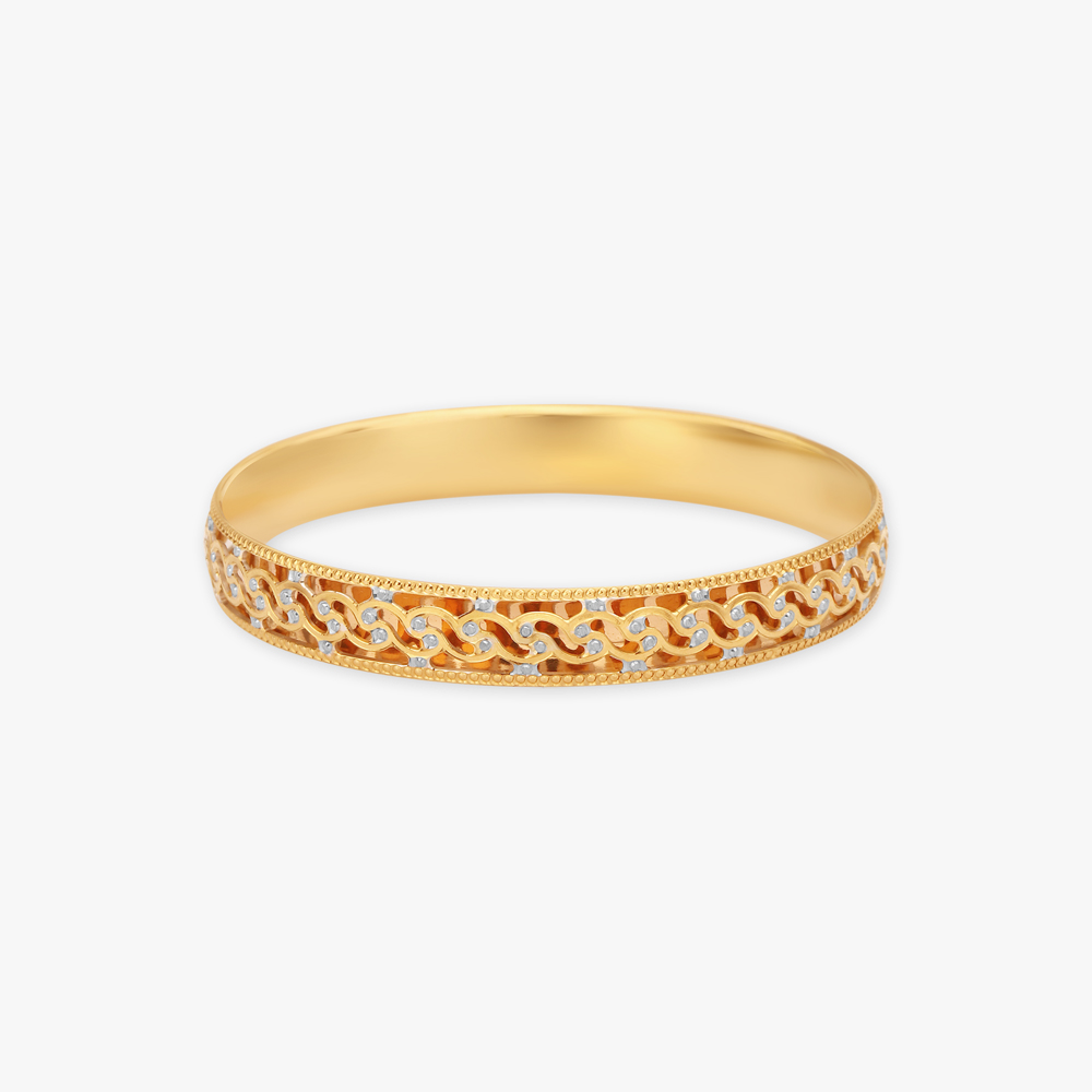 

Artisan Gold Bangle