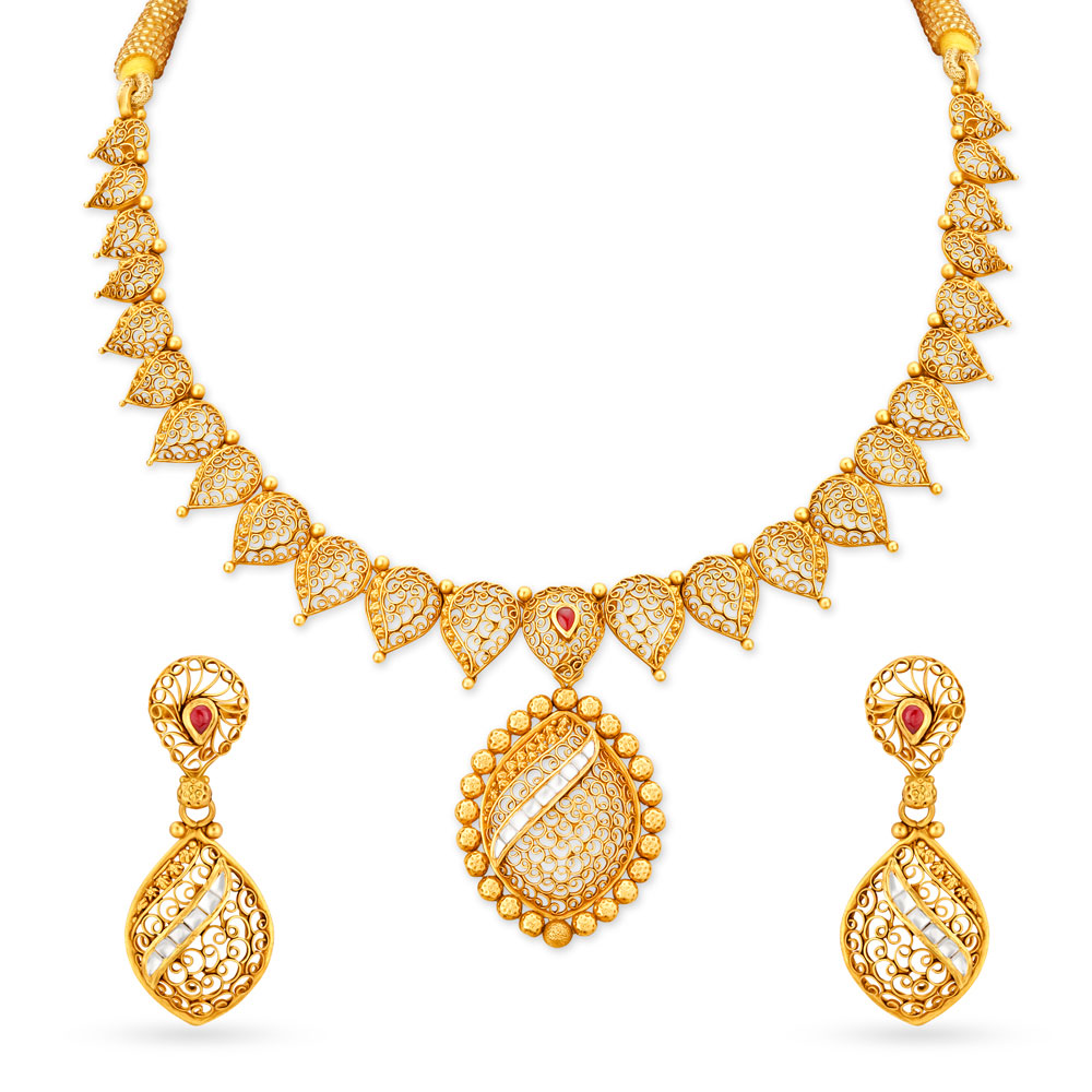 Ethereal Filigree Work Gold Necklace Set