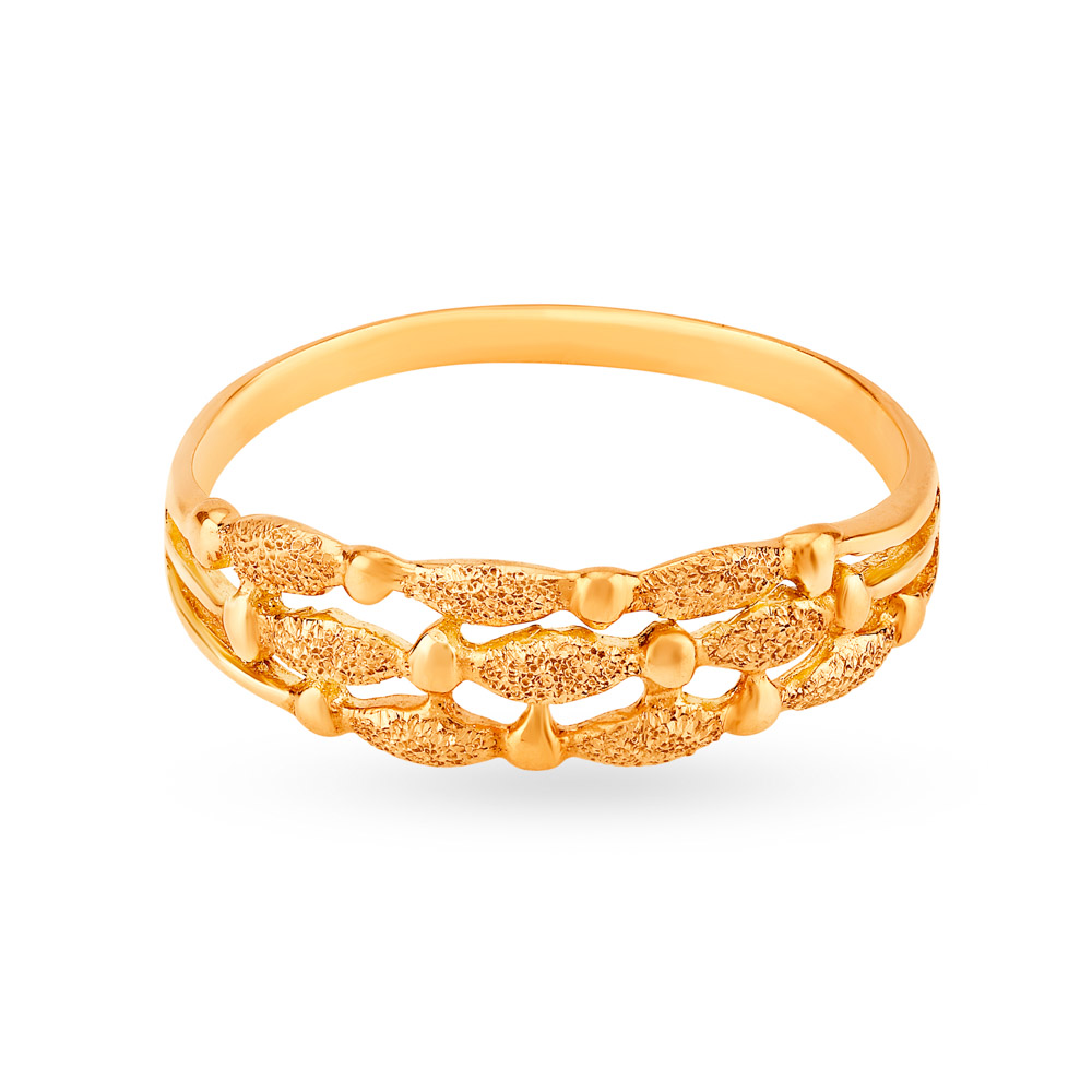 

Elegant Gold Finger Ring