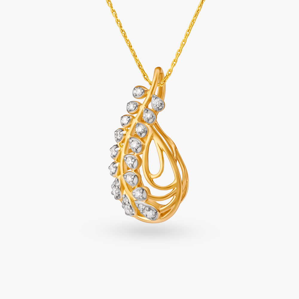 

Radiant Drop Diamond Pendant