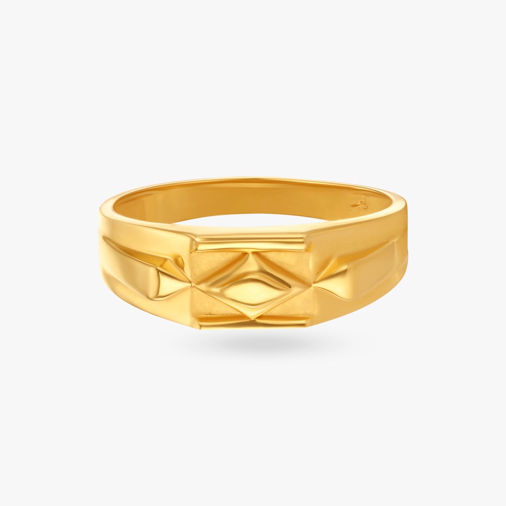 

Geometric Pattern Gold Finger Ring