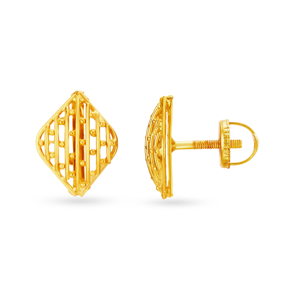 

Chic 22 Karat Yellow Gold Rava Work Studs