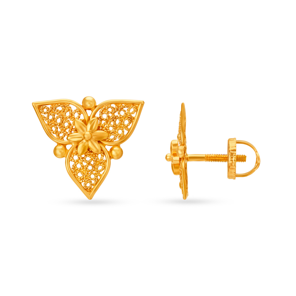 

Stunning Flower Design Gold Stud Earrings