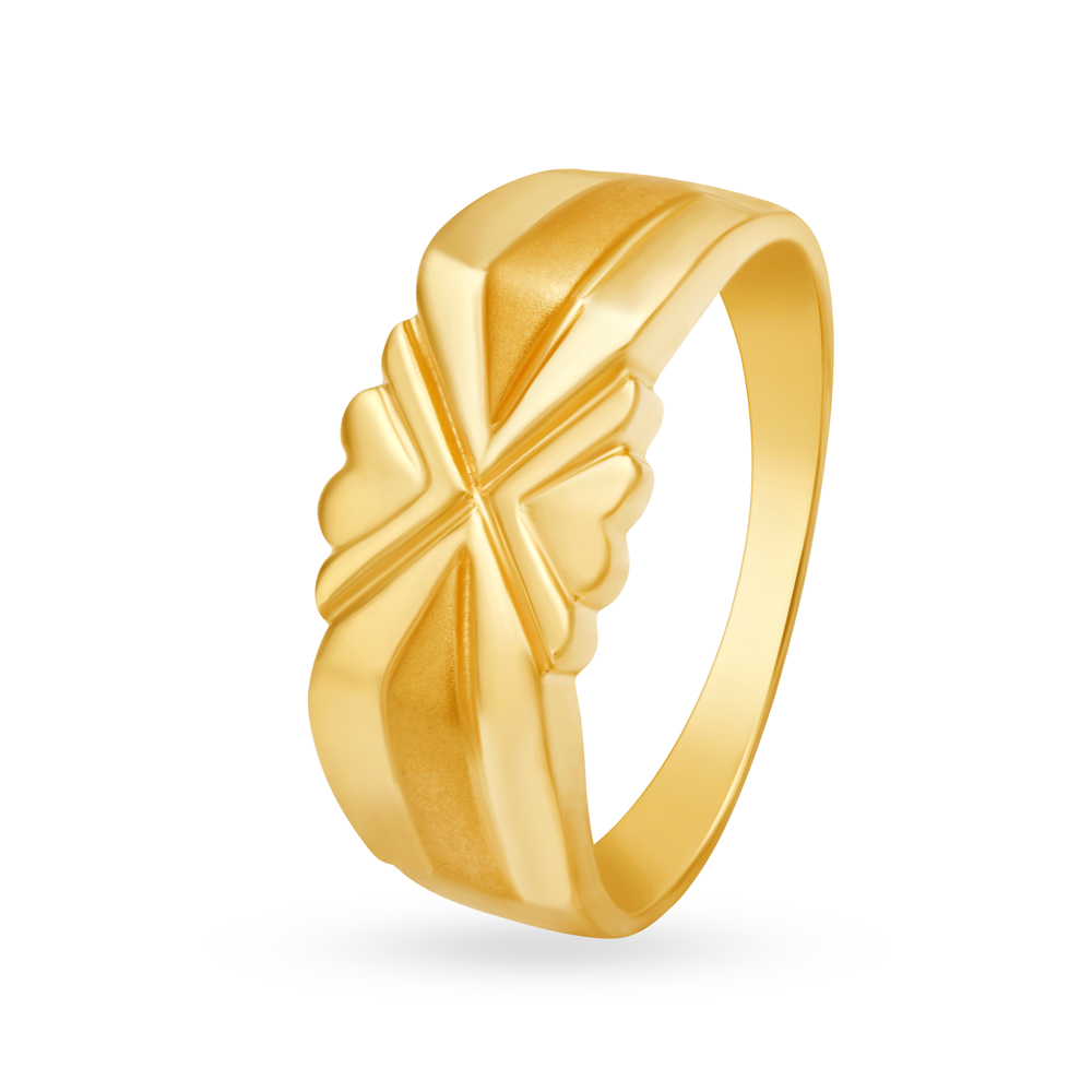 

Magnificent 22 Karat Yellow Gold Geometric Ring